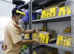 Biển số vàng là gì? Hướng dẫn thủ tục đổi biển số vàng từ A-Z năm 2022